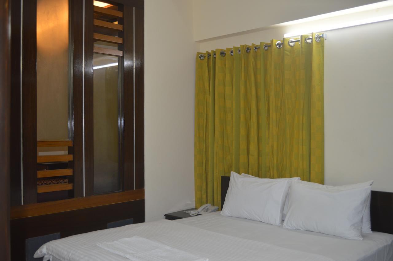 Hill Tower Hotel & Resort 库克斯巴扎 外观 照片